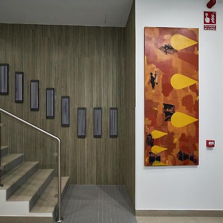סלאמנקה Ines Luna Suites מראה חיצוני תמונה