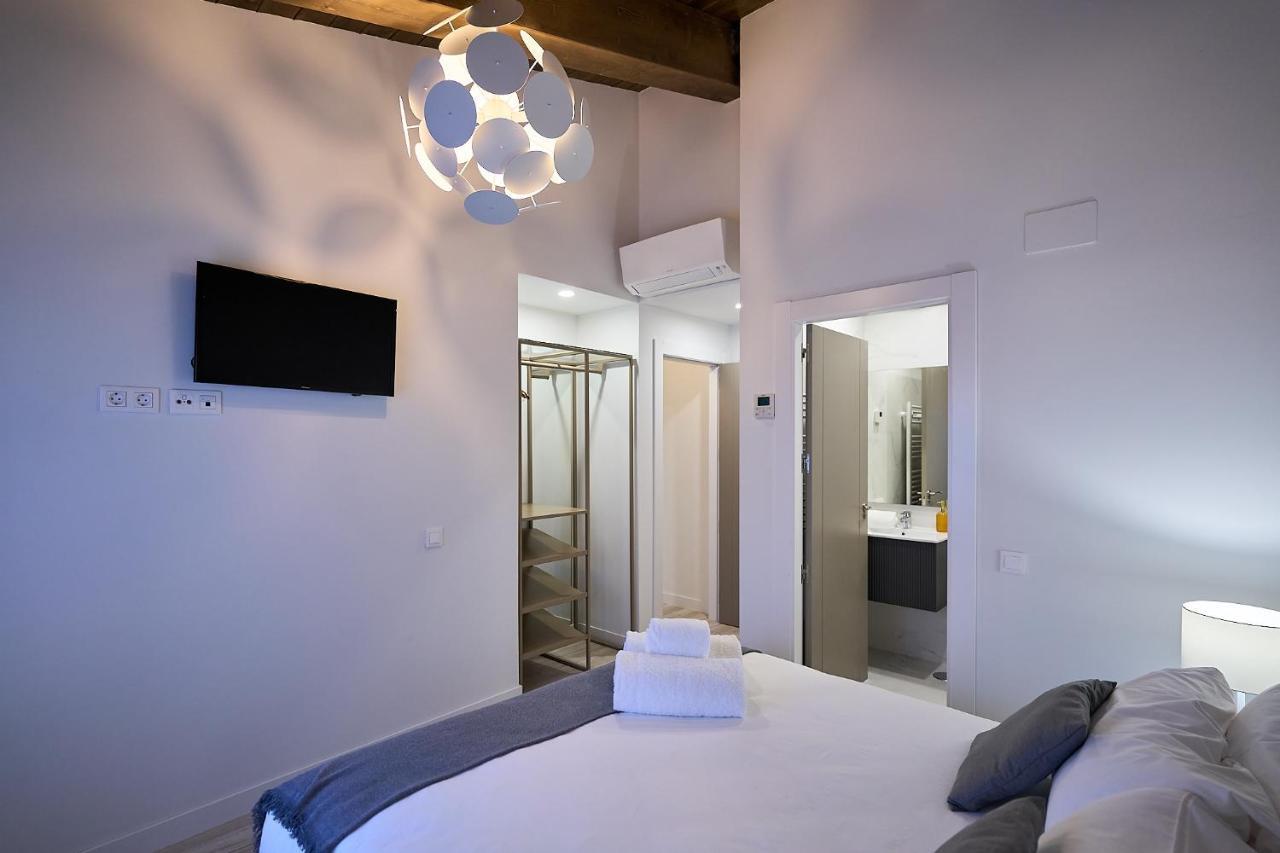 סלאמנקה Ines Luna Suites מראה חיצוני תמונה