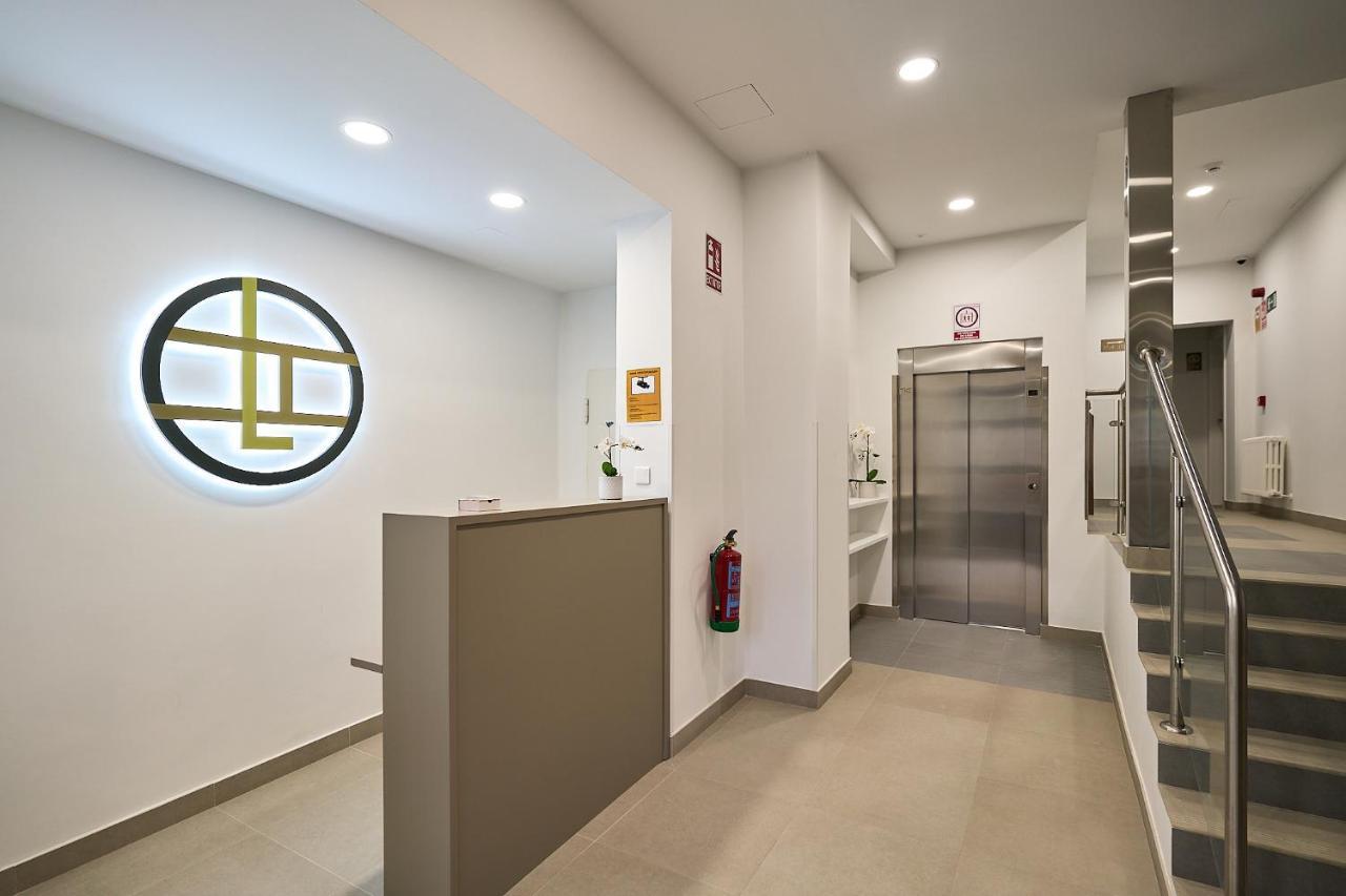 סלאמנקה Ines Luna Suites מראה חיצוני תמונה