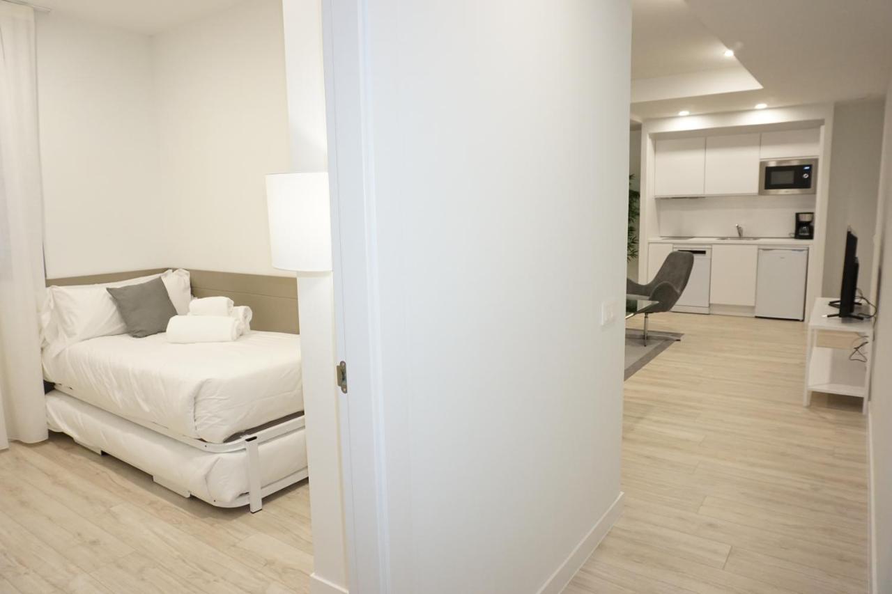 סלאמנקה Ines Luna Suites מראה חיצוני תמונה