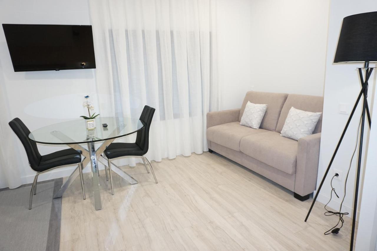 סלאמנקה Ines Luna Suites מראה חיצוני תמונה