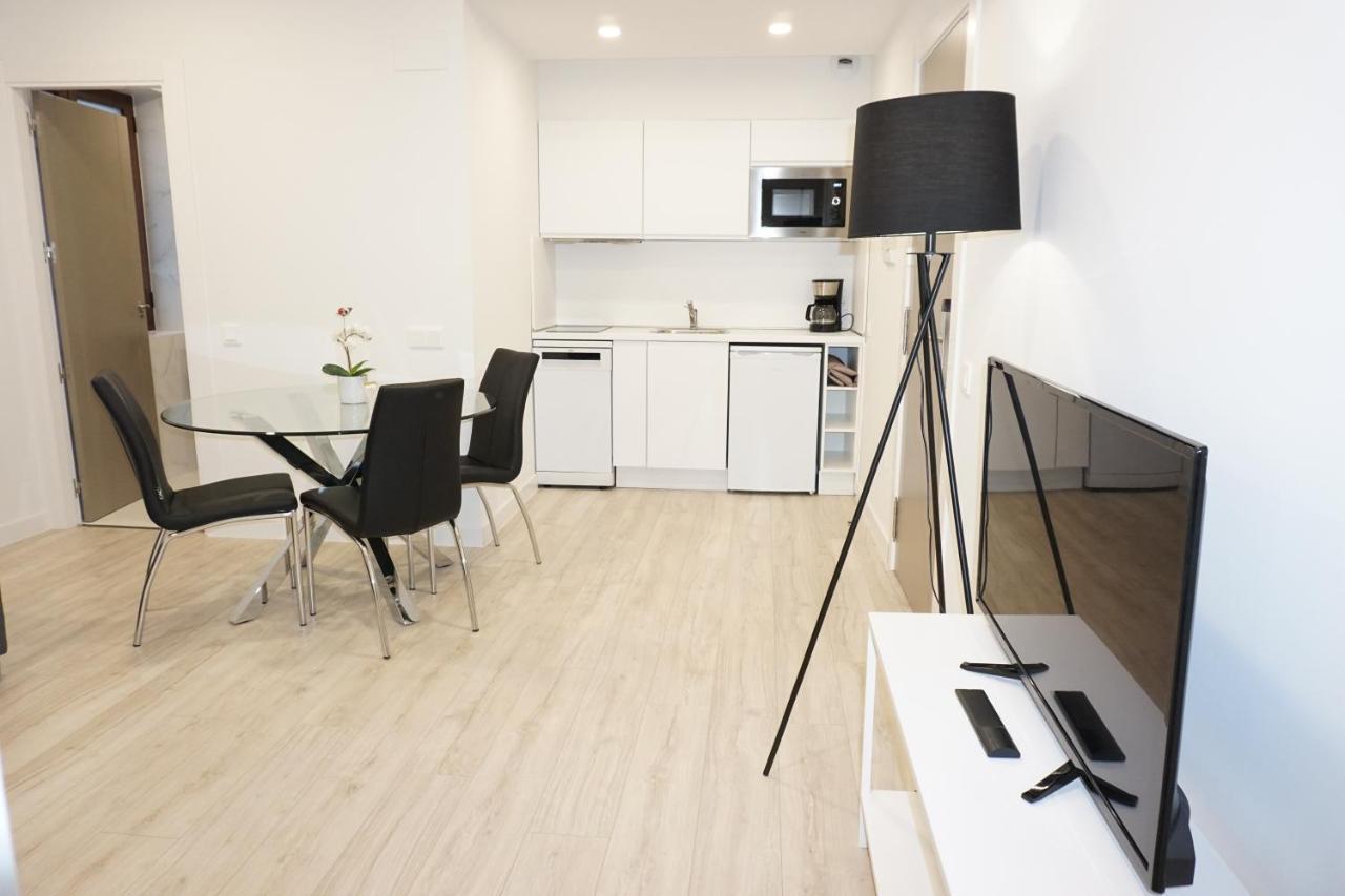 סלאמנקה Ines Luna Suites מראה חיצוני תמונה