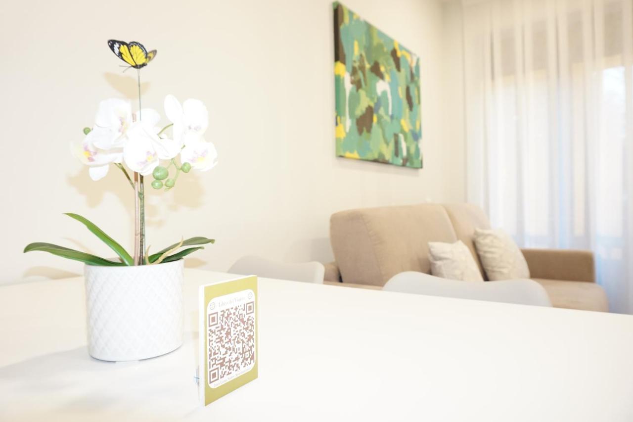 סלאמנקה Ines Luna Suites מראה חיצוני תמונה